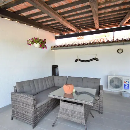 Latin - Rca400 By Interhome *