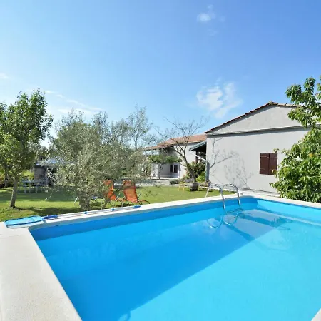 Ferienhaus Latin - Rca400 By Interhome Barban